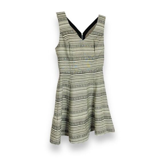 Red Saks Fifth Ave Sleeveless Tribal Print Fit & Flare Dress Back Cut Outs S/P - Picture 2 of 12